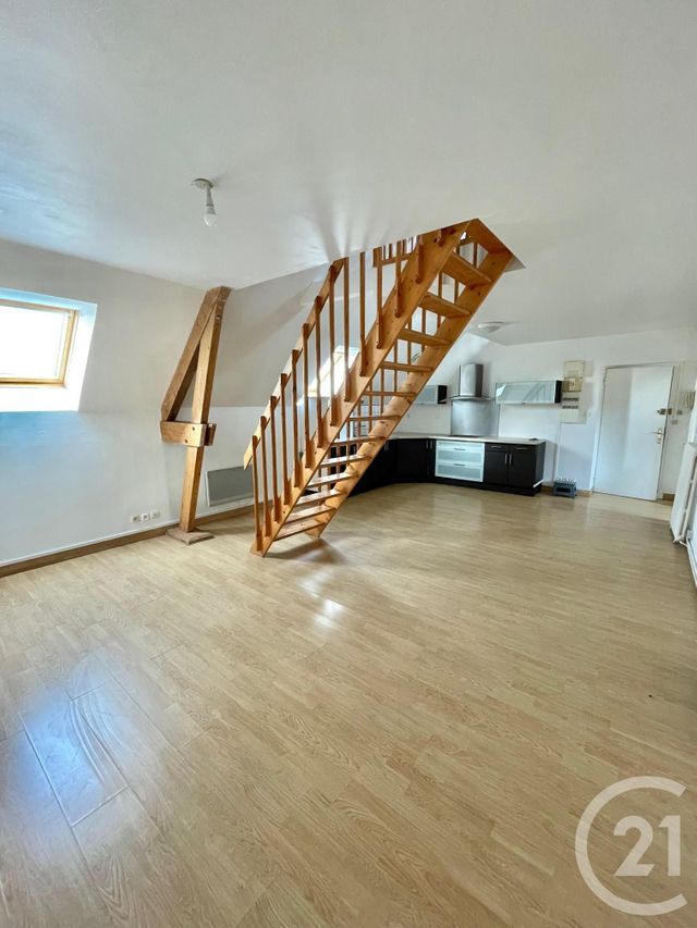 Appartement &agrave; louer - 5 pi&egrave;ces - 77,91 m2 - Caffiers - 62 - NORD-PAS-DE-CALAIS