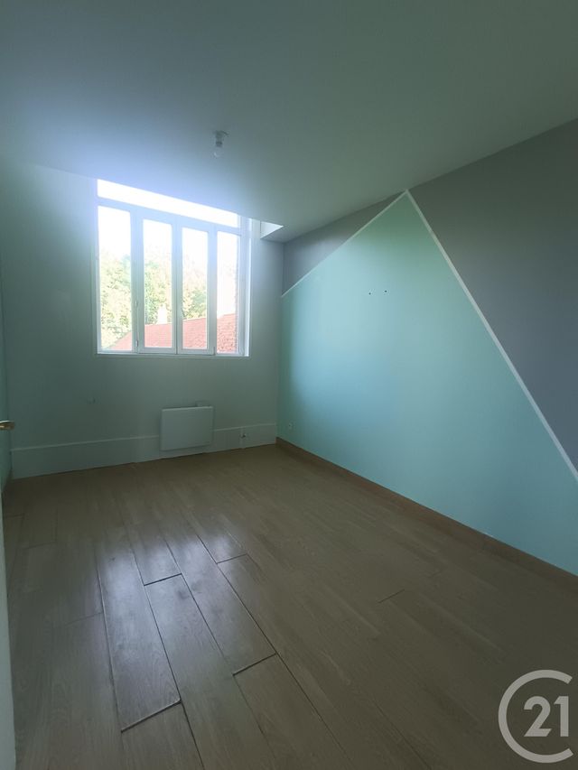 Appartement &agrave; louer - 5 pi&egrave;ces - 77,21 m2 - Caffiers - 62 - NORD-PAS-DE-CALAIS