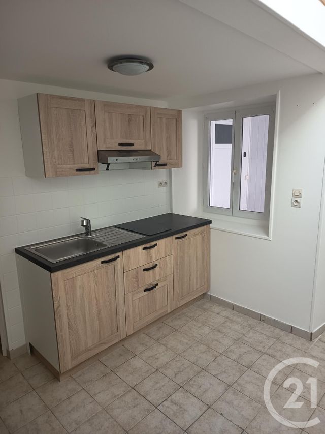 Appartement F1 &agrave; louer - 1 pi&egrave;ce - 20,60 m2 - Hardinghen - 62 - NORD-PAS-DE-CALAIS