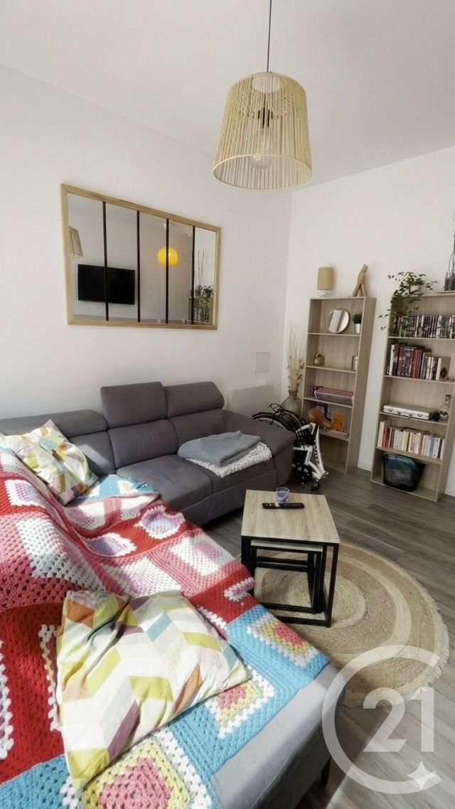 Appartement Chambre &agrave; louer - 2 pi&egrave;ces - 51,94 m2 - Calais - 62 - NORD-PAS-DE-CALAIS