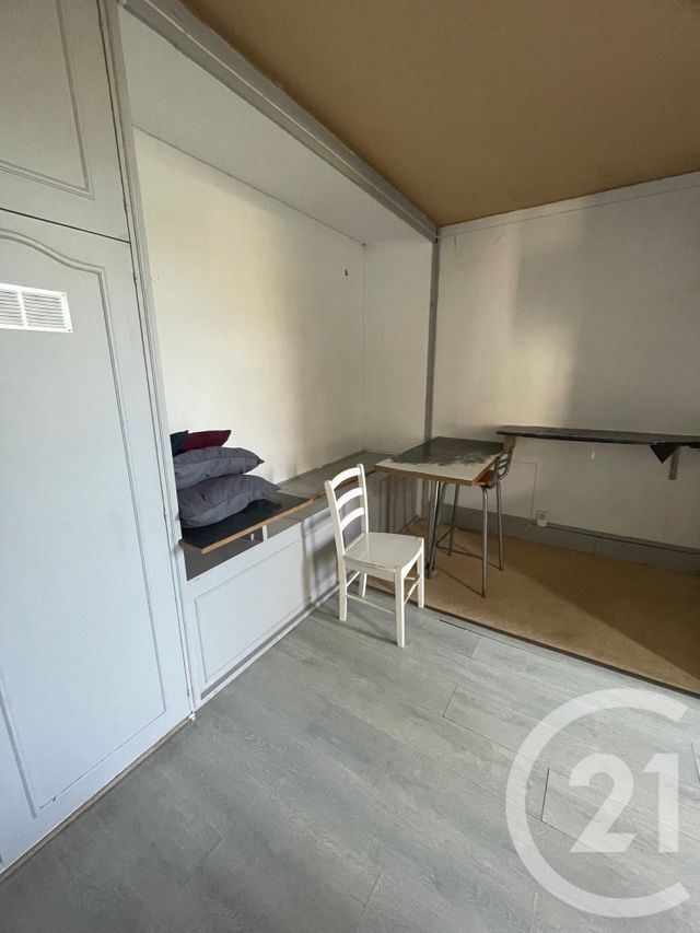 Appartement Studio &agrave; louer - 1 pi&egrave;ce - 21,60 m2 - Calais - 62 - NORD-PAS-DE-CALAIS