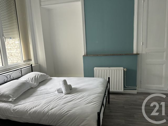 Appartement Chambre &agrave; louer - 2 pi&egrave;ces - 9,90 m2 - Calais - 62 - NORD-PAS-DE-CALAIS