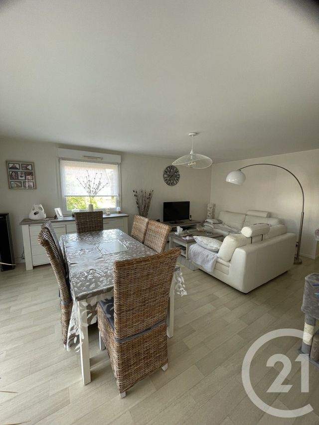 Appartement F3 &agrave; louer - 3 pi&egrave;ces - 77,07 m2 - Calais - 62 - NORD-PAS-DE-CALAIS
