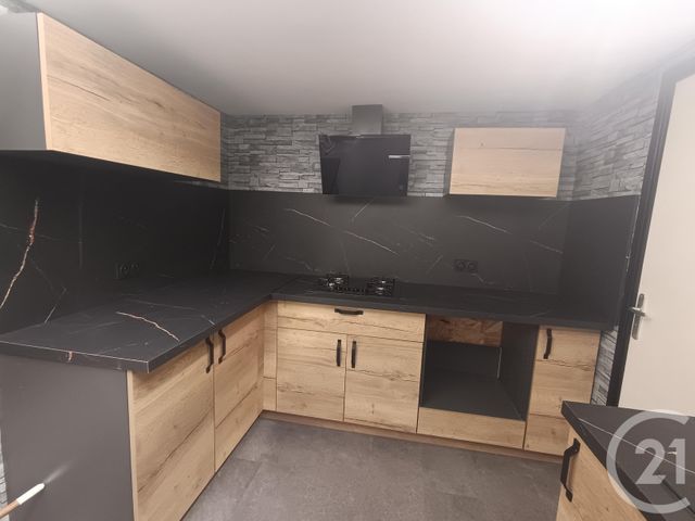 Maison &agrave; louer - 5 pi&egrave;ces - 65 m2 - Calais - 62 - NORD-PAS-DE-CALAIS