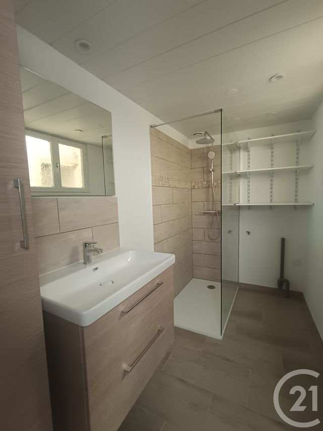 Maison &agrave; louer - 5 pi&egrave;ces - 65 m2 - Calais - 62 - NORD-PAS-DE-CALAIS