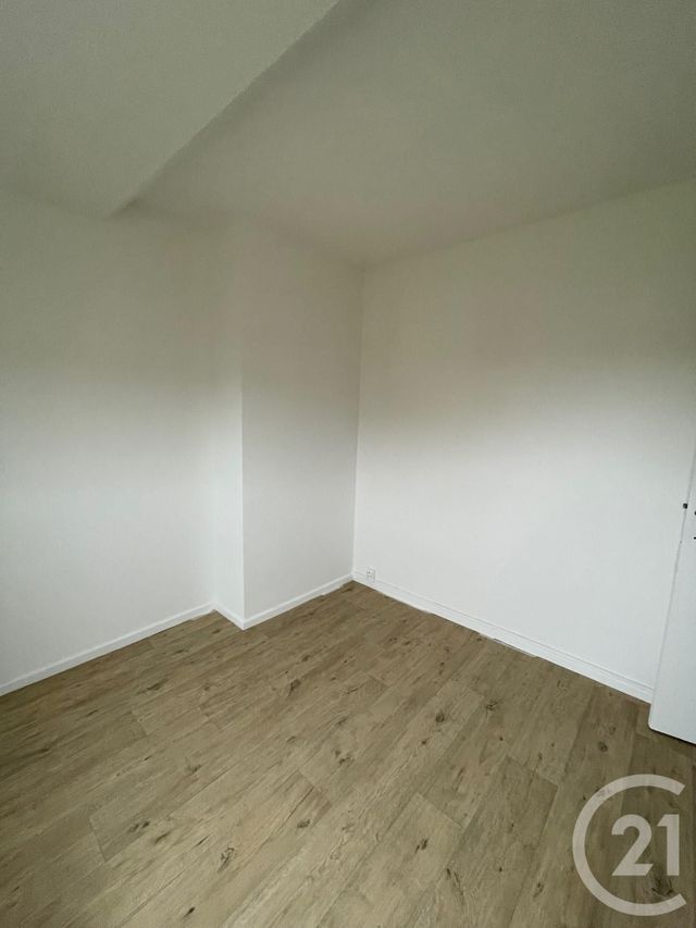 Maison &agrave; louer - 6 pi&egrave;ces - 112 m2 - Calais - 62 - NORD-PAS-DE-CALAIS