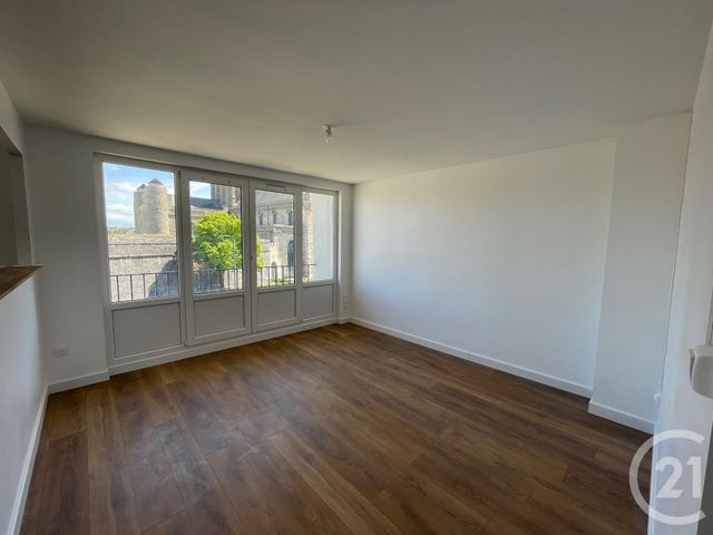 Appartement F2 &agrave; louer - 2 pi&egrave;ces - 41,09 m2 - Calais - 62 - NORD-PAS-DE-CALAIS