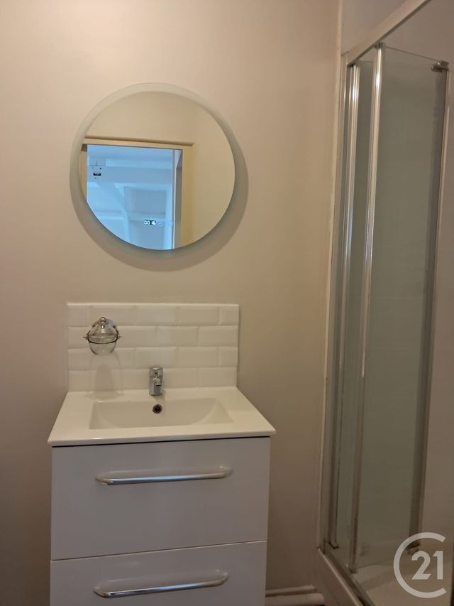Appartement &agrave; louer - 2 pi&egrave;ces - 38 m2 - Calais - 62 - NORD-PAS-DE-CALAIS