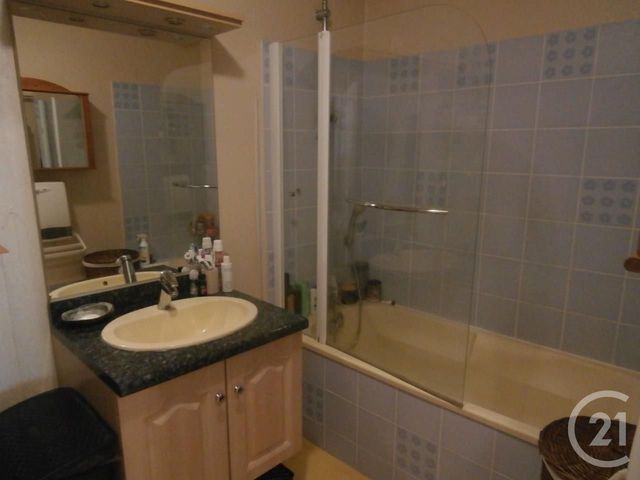Appartement F2 &agrave; louer - 2 pi&egrave;ces - 55,10 m2 - Calais - 62 - NORD-PAS-DE-CALAIS