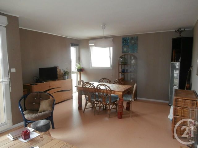 Appartement F2 &agrave; louer - 2 pi&egrave;ces - 55,10 m2 - Calais - 62 - NORD-PAS-DE-CALAIS