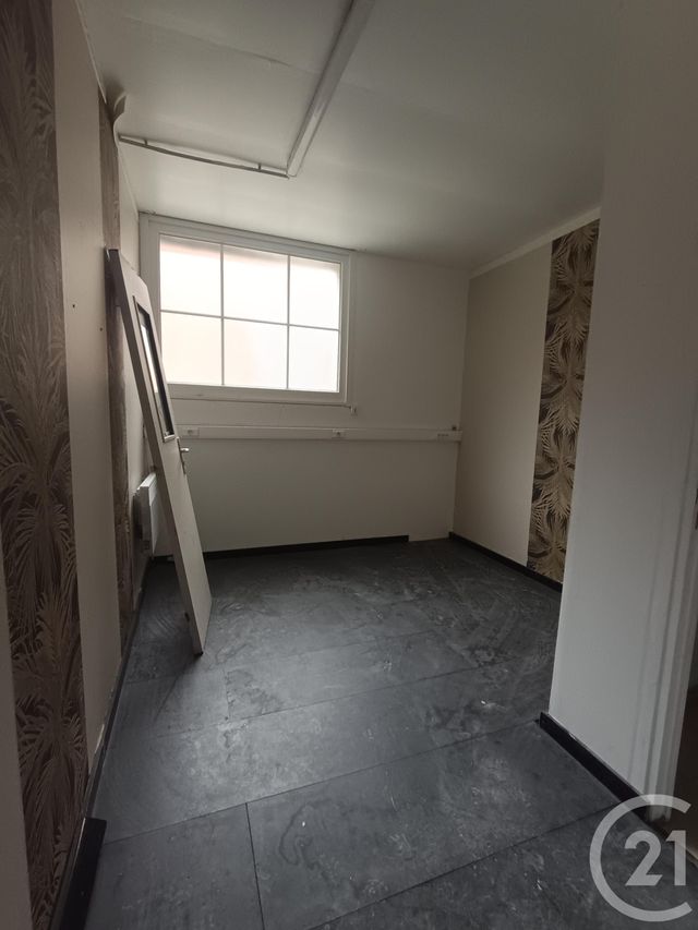 Chambre &agrave; louer - 1 pi&egrave;ce - 1 m2 - Calais - 62 - NORD-PAS-DE-CALAIS