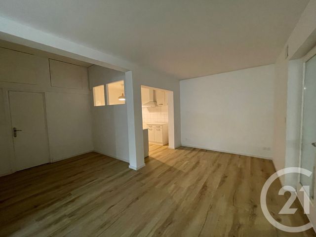 Appartement &agrave; louer - 2 pi&egrave;ces - 66 m2 - Sangatte - 62 - NORD-PAS-DE-CALAIS