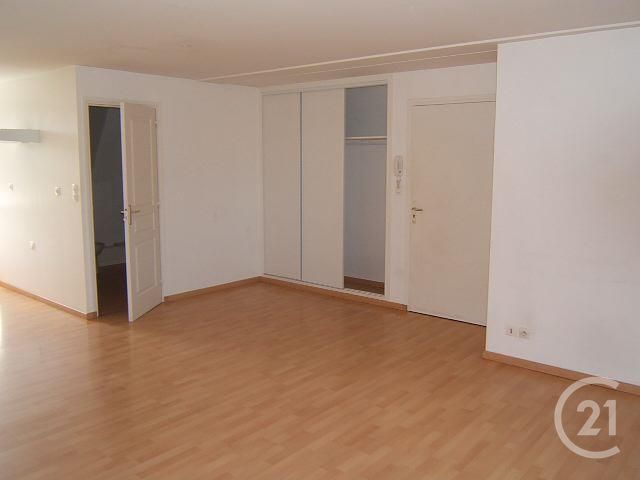 Appartement Studio &agrave; louer - 1 pi&egrave;ce - 31 m2 - Calais - 62 - NORD-PAS-DE-CALAIS