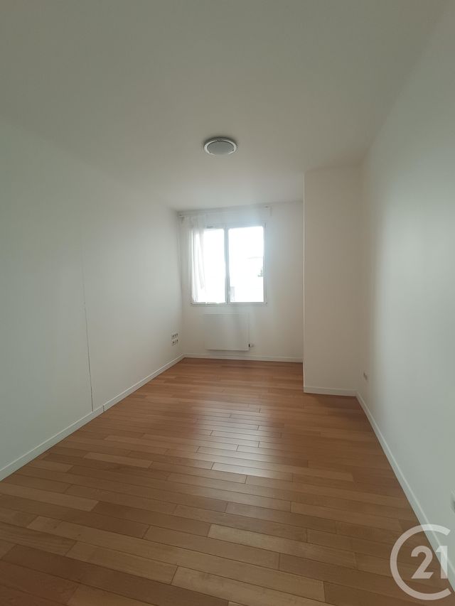 Appartement F3 &agrave; louer - 2 pi&egrave;ces - 82,91 m2 - Calais - 62 - NORD-PAS-DE-CALAIS