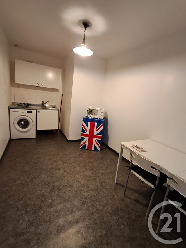 Appartement Studio &agrave; louer - 2 pi&egrave;ces - 24,76 m2 - Calais - 62 - NORD-PAS-DE-CALAIS