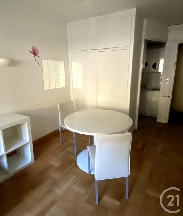 Appartement F1 &agrave; vendre - 1 pi&egrave;ce - 19,40 m2 - Neuilly Sur Seine - 92 - ILE-DE-FRANCE