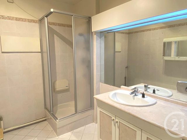 Appartement F2 à vendre - 2 pièces - 50 m2 - Neuilly Sur Seine - 92 - ILE-DE-FRANCE