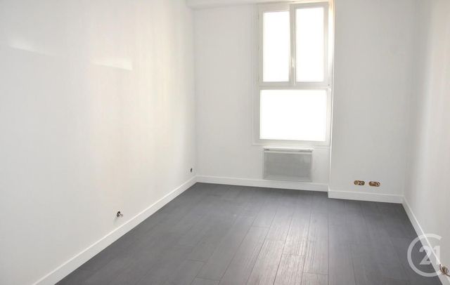 Appartement F1 à louer - 1 pièce - 21 m2 - Neuilly Sur Seine - 92 - ILE-DE-FRANCE
