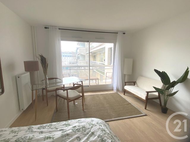 Appartement F1 &agrave; louer - 1 pi&egrave;ce - 32 m2 - Paris - 75017 - ILE-DE-FRANCE