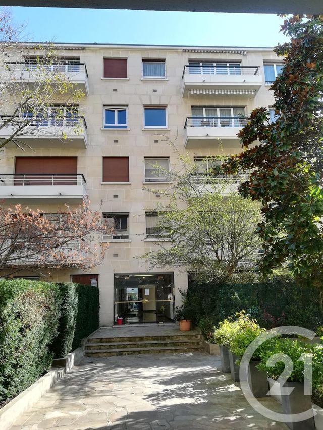 Appartement F2 &agrave; louer - 2 pi&egrave;ces - 33 m2 - Neuilly Sur Seine - 92 - ILE-DE-FRANCE