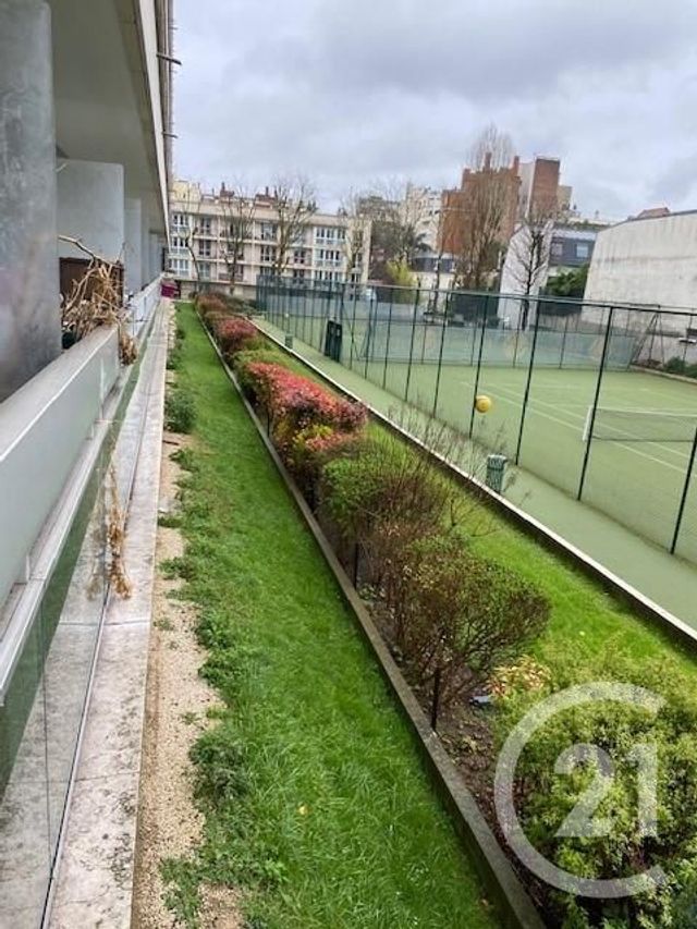 Appartement F1 &agrave; louer - 1 pi&egrave;ce - 13,40 m2 - Neuilly Sur Seine - 92 - ILE-DE-FRANCE