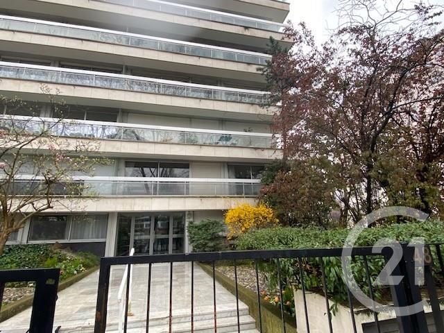 Appartement F1 &agrave; louer - 1 pi&egrave;ce - 13,40 m2 - Neuilly Sur Seine - 92 - ILE-DE-FRANCE