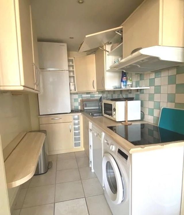 Appartement F2 &agrave; louer - 2 pi&egrave;ces - 48 m2 - Neuilly Sur Seine - 92 - ILE-DE-FRANCE