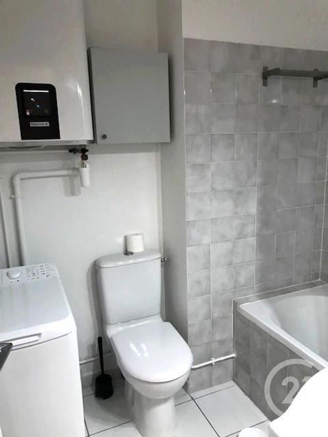 Appartement F1 &agrave; louer - 1 pi&egrave;ce - 26,37 m2 - Neuilly Sur Seine - 92 - ILE-DE-FRANCE