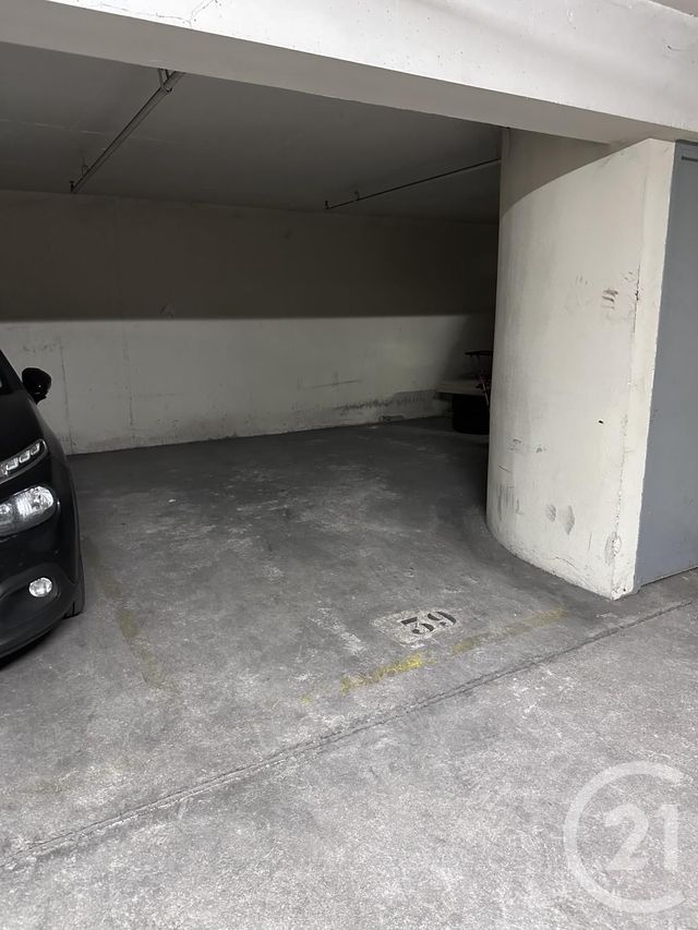 parking - ST MANDE - 94