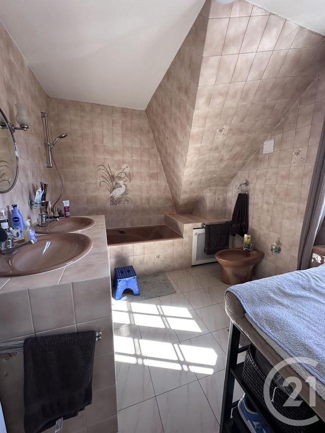 Maison &agrave; louer - 5 pi&egrave;ces - 179,37 m2 - Maisons Alfort - 94 - ILE-DE-FRANCE
