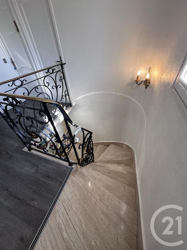 Maison &agrave; louer - 5 pi&egrave;ces - 179,37 m2 - Maisons Alfort - 94 - ILE-DE-FRANCE