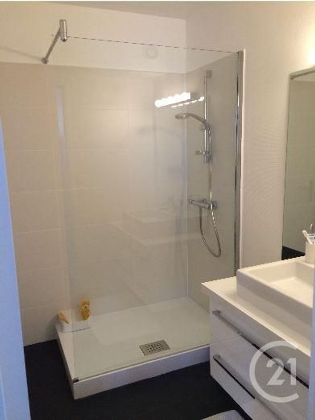 Appartement F2 &agrave; louer - 2 pi&egrave;ces - 49,02 m2 - Vincennes - 94 - ILE-DE-FRANCE