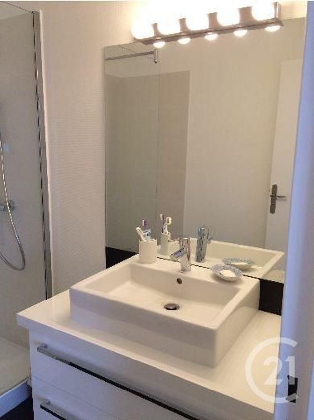 Appartement F2 &agrave; louer - 2 pi&egrave;ces - 49,02 m2 - Vincennes - 94 - ILE-DE-FRANCE