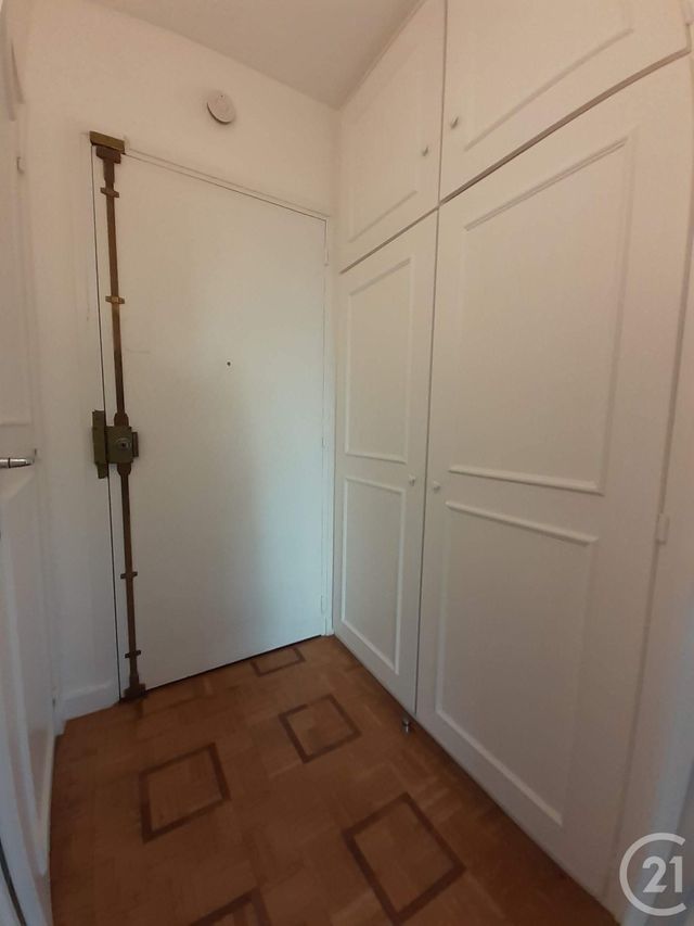 Appartement Studio &agrave; louer - 1 pi&egrave;ce - 27,02 m2 - St Mande - 94 - ILE-DE-FRANCE