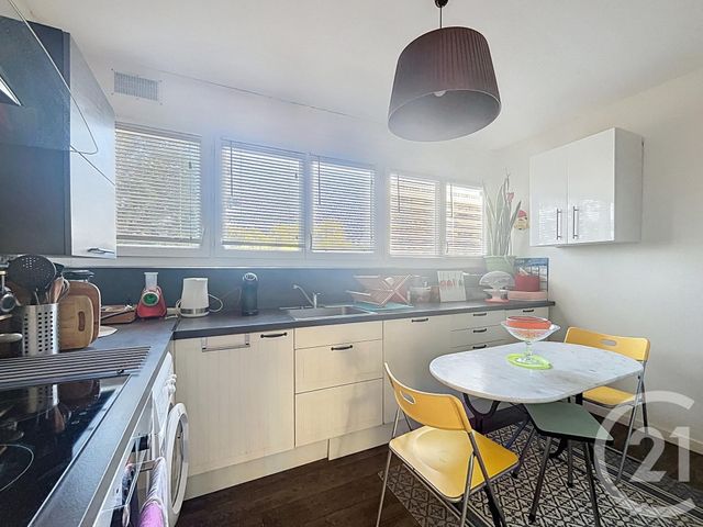 Appartement T4 à vendre - 4 pièces - 85,26 m2 - Bordeaux - 33 - AQUITAINE