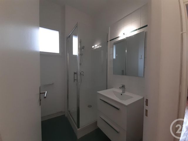 Appartement F2 à louer - 2 pièces - 39 m2 - Bordeaux - 33 - AQUITAINE