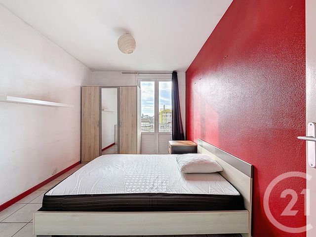 Appartement T4 à vendre - 4 pièces - 66,56 m2 - Bordeaux - 33 - AQUITAINE