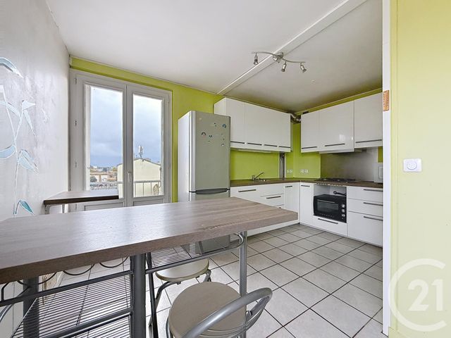 Appartement T4 à vendre - 4 pièces - 66,56 m2 - Bordeaux - 33 - AQUITAINE