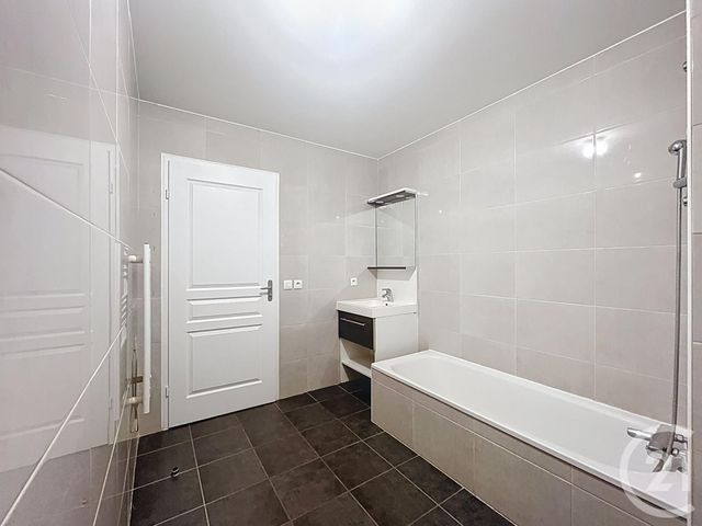 Appartement T1 à vendre - 1 pièce - 38,79 m2 - Bordeaux - 33 - AQUITAINE