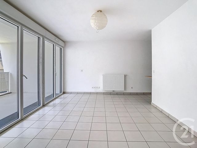 Appartement T3 à vendre - 3 pièces - 66,76 m2 - Bordeaux - 33 - AQUITAINE