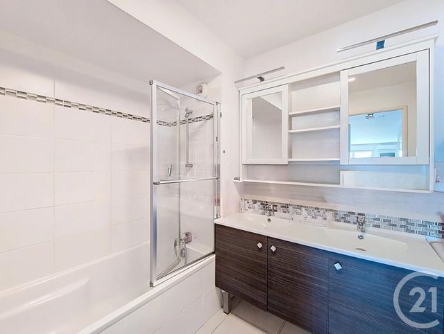 Appartement T4 à vendre - 4 pièces - 85,50 m2 - Bordeaux - 33 - AQUITAINE