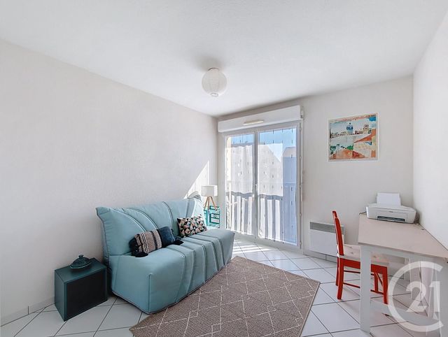 Appartement T3 à vendre - 3 pièces - 66 m2 - Bordeaux - 33 - AQUITAINE