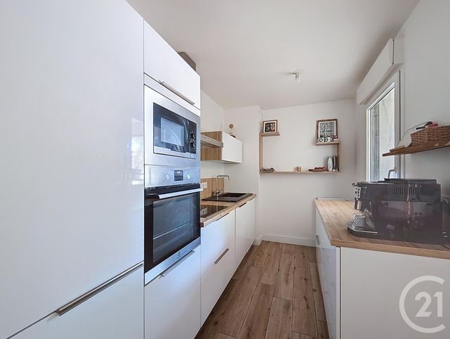 Appartement T4 à vendre - 4 pièces - 85 m2 - Bordeaux - 33 - AQUITAINE