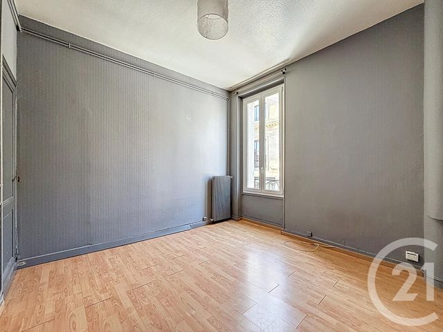 Appartement T3 à vendre - 3 pièces - 50,21 m2 - Bordeaux - 33 - AQUITAINE