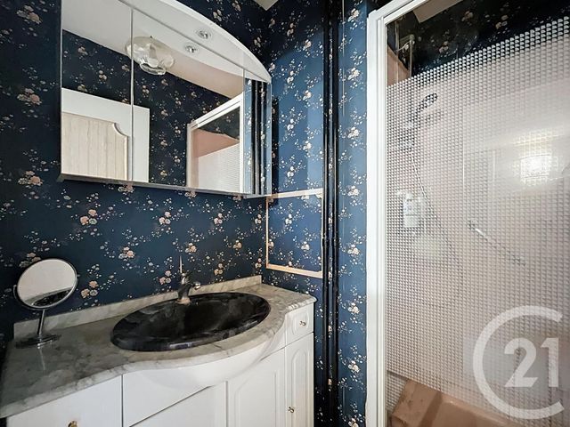 Appartement T5 à vendre - 5 pièces - 103,71 m2 - Bordeaux - 33 - AQUITAINE