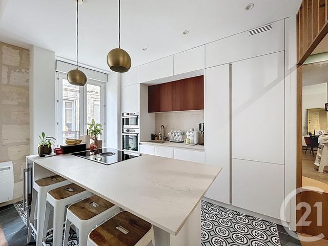 Appartement T4 &agrave; vendre - 4 pi&egrave;ces - 106,10 m2 - Bordeaux - 33 - AQUITAINE
