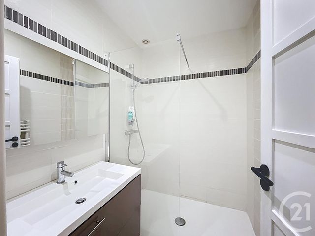 Appartement T4 &agrave; vendre - 4 pi&egrave;ces - 106,10 m2 - Bordeaux - 33 - AQUITAINE