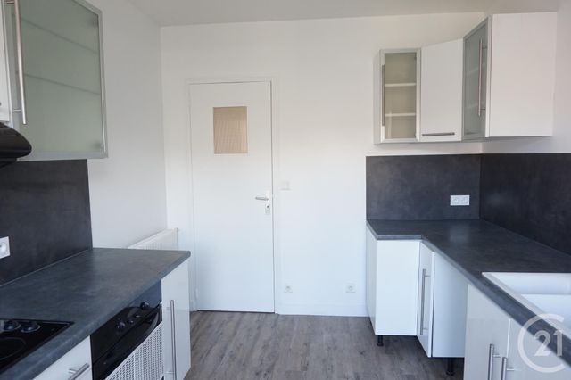 Appartement T3 à louer - 3 pièces - 88,85 m2 - Bordeaux - 33 - AQUITAINE