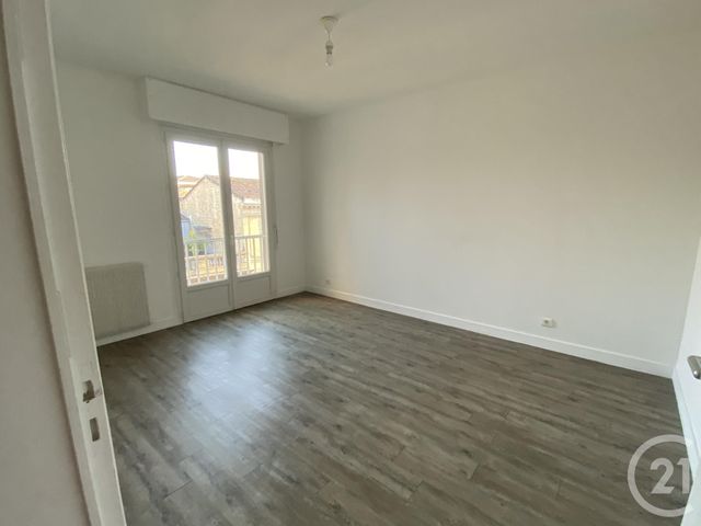 Appartement T3 à louer - 3 pièces - 88,85 m2 - Bordeaux - 33 - AQUITAINE