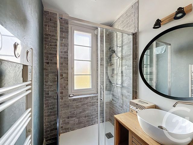 Appartement T2 à vendre - 2 pièces - 54 m2 - Bordeaux - 33 - AQUITAINE